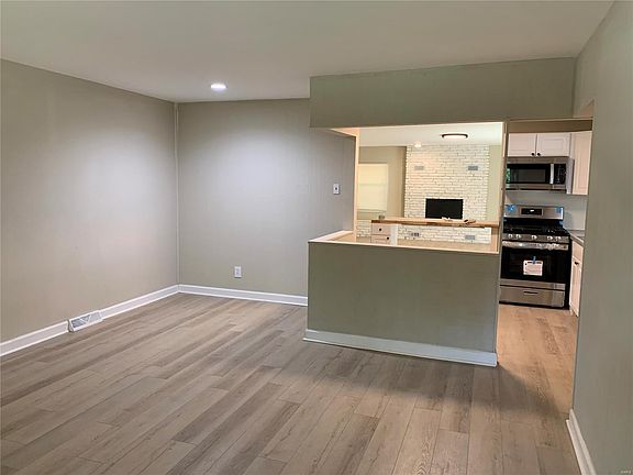 4th image of 2333 Noll Dr