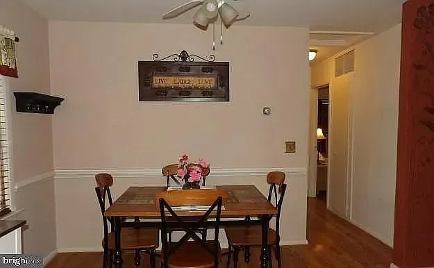 120 Coghill St — Photo 2