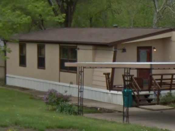 3rd image of 4633 SE South Village Pkwy