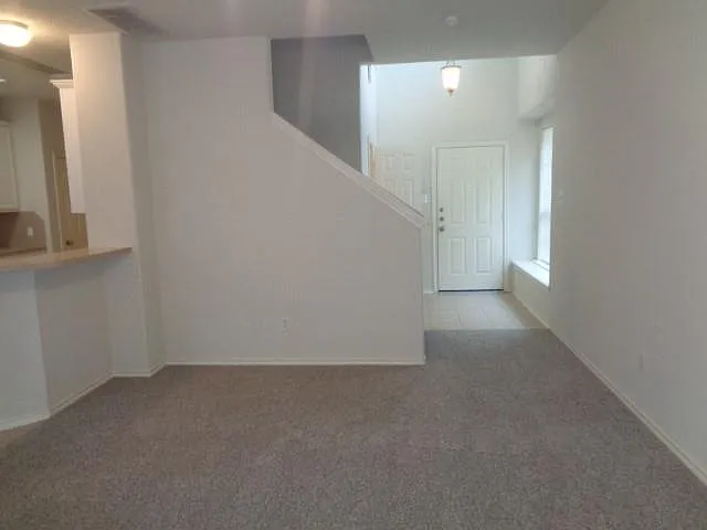 17111 Oakwood Chase Dr — Photo 4