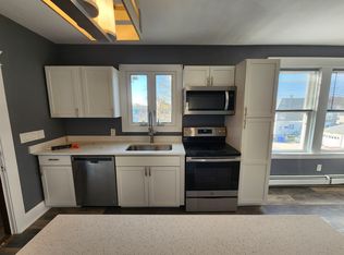 27 Rita St FLOOR 2, West Warwick, RI 02893
