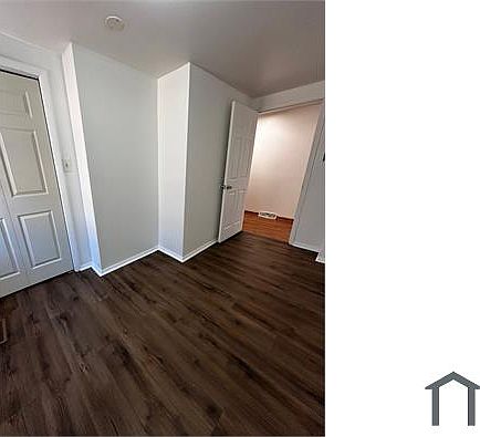 3rd image of 1141 W 112th St