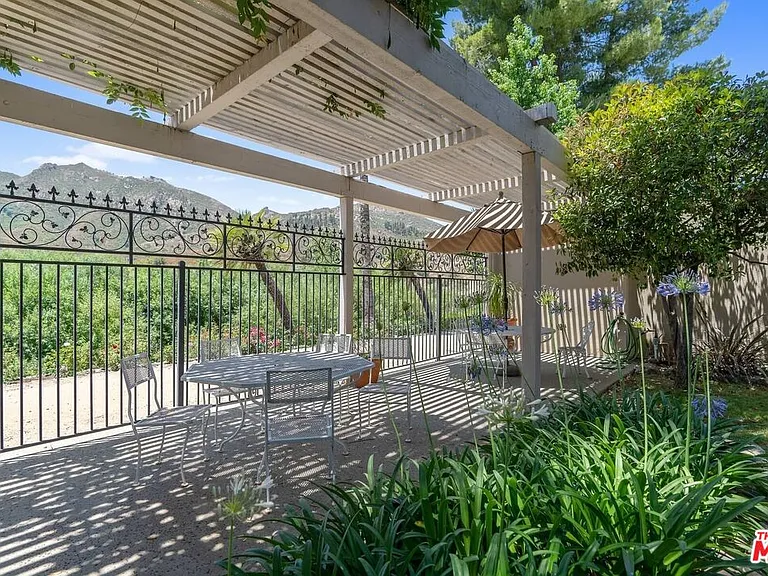 30473 Mulholland Hwy #96 — Photo 25