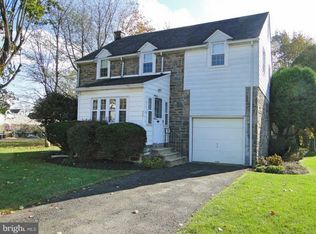 327 Powell Rd, Springfield, PA 19064