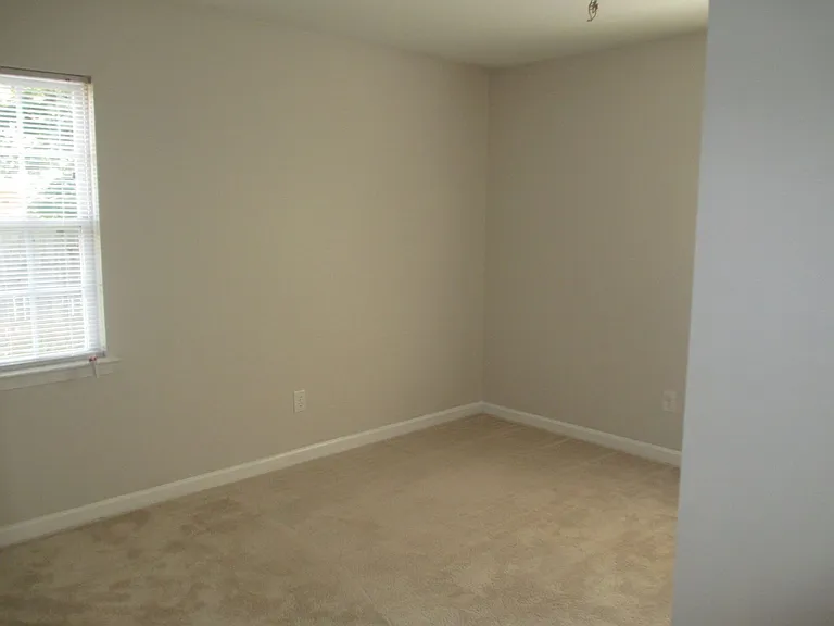 2315 Deherradora Ave — Photo 11