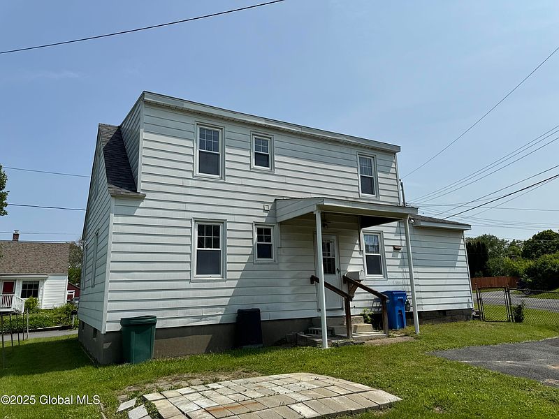 2nd image of 46 Elmhurst Avenue