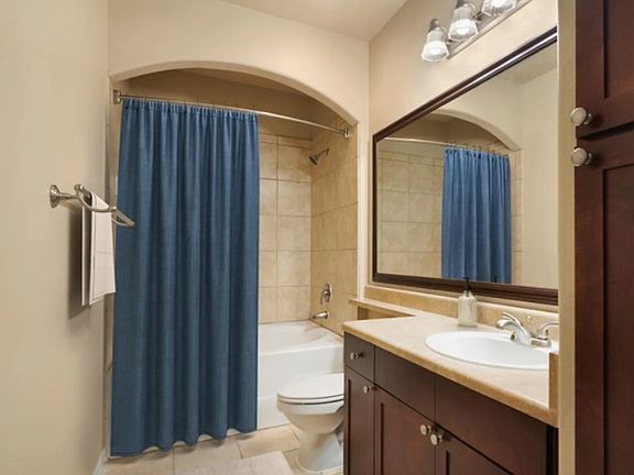 4th image of 11007 Northpointe Blvd #1657