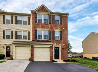24 Forest View Ter, Hanover, PA 17331