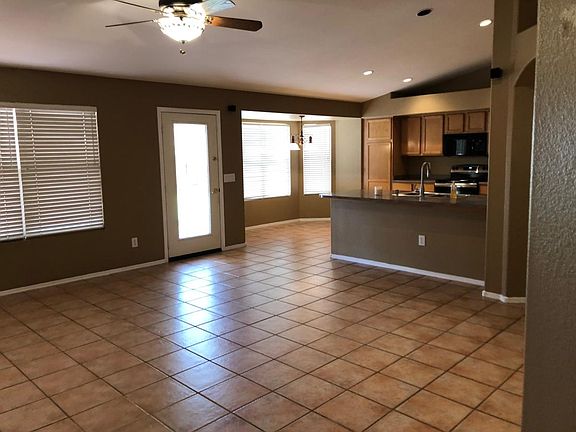 4th image of 15301 W Honeysuckle Ln