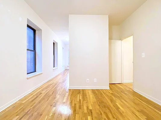 Rented by Manhattan Spaces | media 12