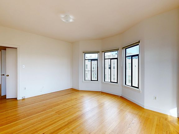 2nd image of 101 Capra Way APT 302