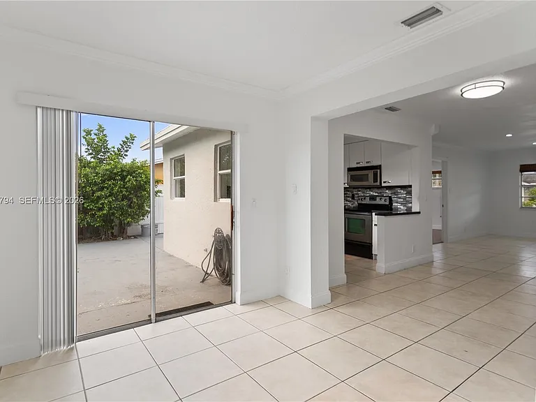 4151 SW 56th Ave — Photo 19