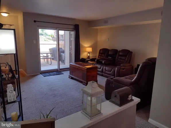 145 Lancaster Est, Mount Joy, PA 17552