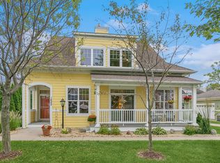 1622 Summit Hl, Eagan, MN 55122