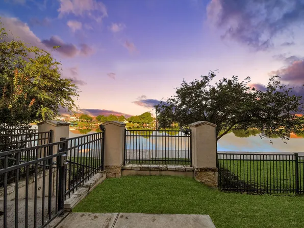 9663 Rockport Hills Dr, Cypress, TX 77433
