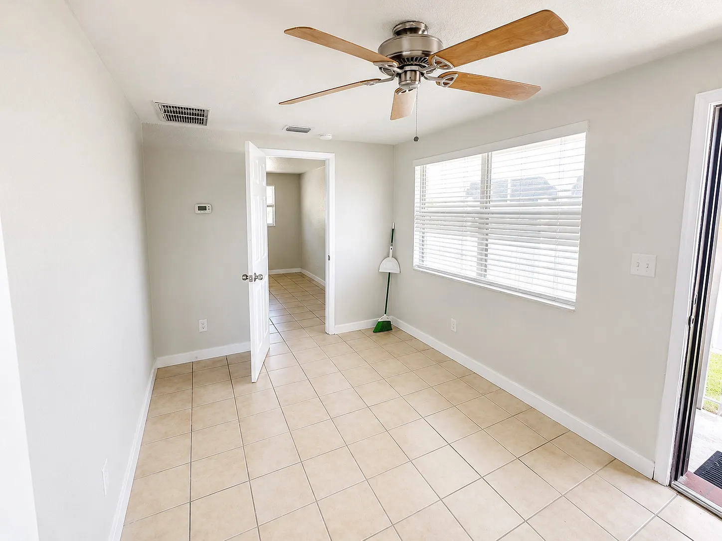 1 bed, 650 sqft, $1,295 — Photo 4