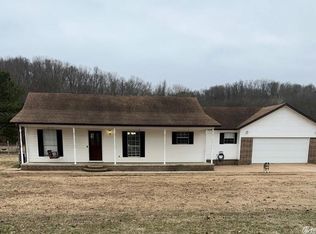 100 Four Oaks Ln, Charlotte, AR 72522