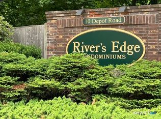 10 Depot Rd #7, Willington, CT 06279