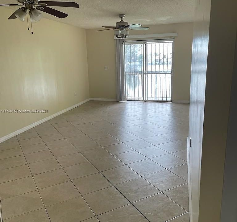 2nd image of 2510 W 67th Pl APT 204-25