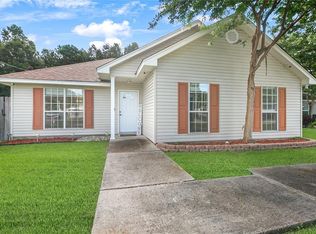 28683 Berry Todd Rd, Lacombe, LA 70445