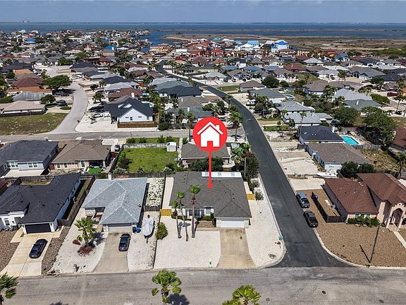 2nd image of 14901 Dasmarinas Dr