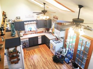 12 Currier Park, Ipswich, MA 01938