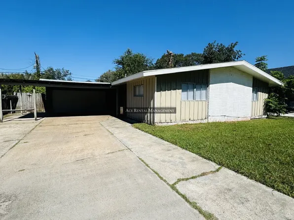 4221 3rd St, Port Arthur, TX 77642