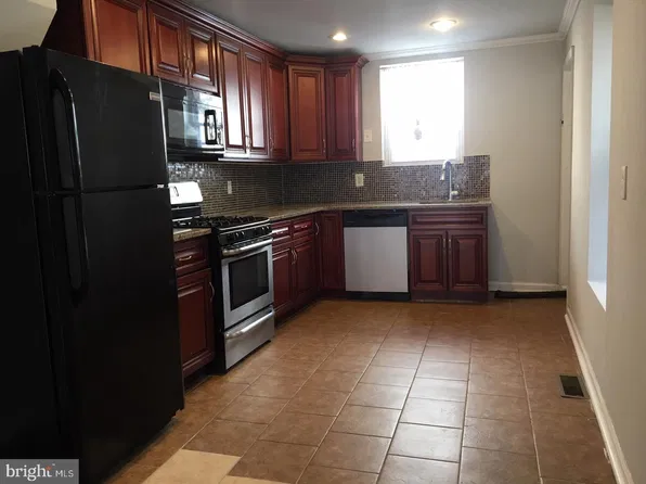 1238 S 20th St, Philadelphia, PA 19146