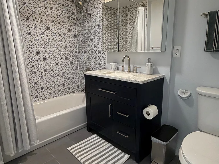 2815 Chanslor Ave — Photo 13