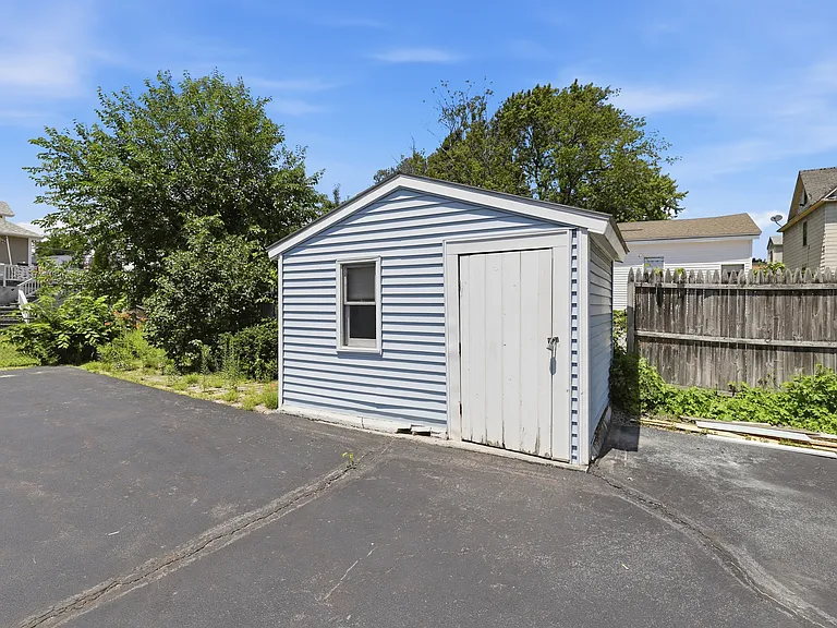 19 1/2 Balcom St #1 — Photo 30