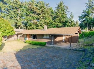 2477 Connecticut Ave, North Bend, OR 97459