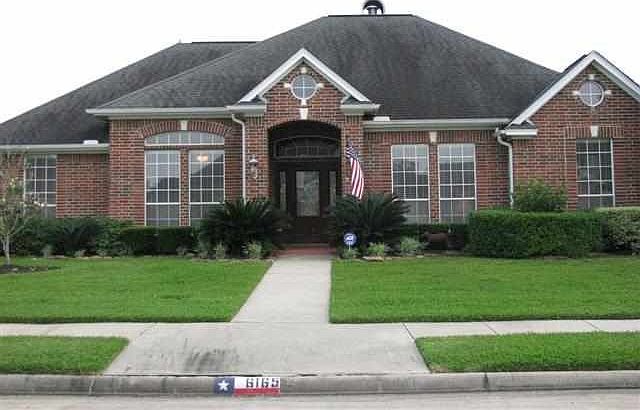 1st image of 6165 Gracemount Ln