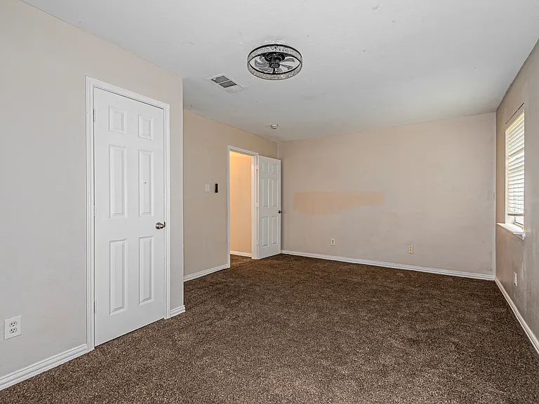 464 Bass Rd — Photo 29