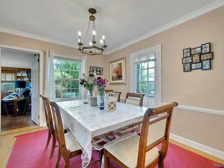 29 Deerfield Ave — Photo 6