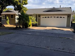 2286 Greentree Dr NE, Salem, OR