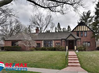 3701 Sheridan Blvd, Lincoln, NE 68506