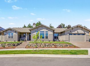 4019 Sunleaf Ave, Medford, OR 97504