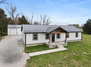 5638 N Terry Rd, Austin, IN 47102