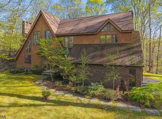 3 Pheasant Run, Kinnelon, NJ 07405