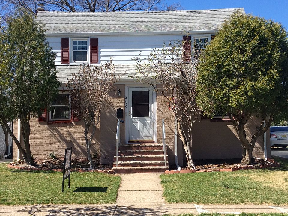 1st image of 2-30 31st St #2X