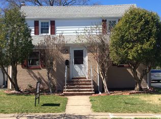 2-30 31st St #2X, Fair Lawn, NJ 07410