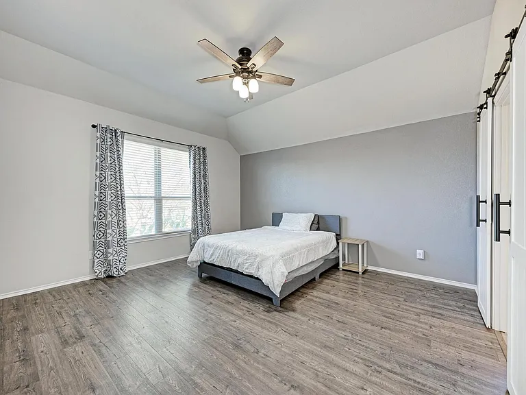 136 Finley St — Photo 19