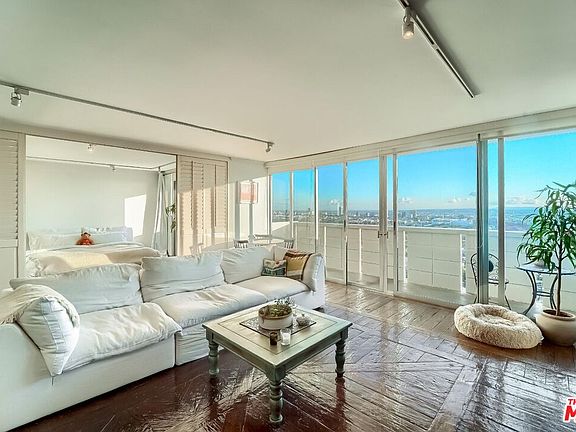 4th image of 8787 Shoreham Dr APT 906