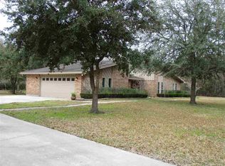 2327 Claire Dr, Orange, TX 77630