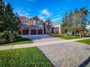 2427 Erin Centre Blvd, Mississauga, ON L5M5B3