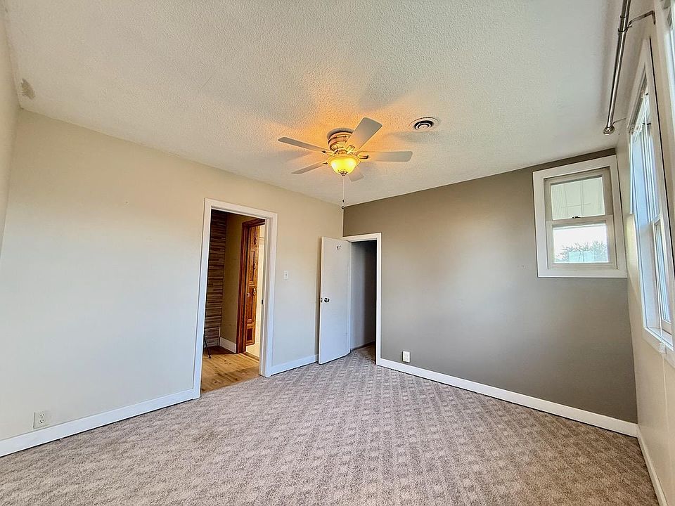 21st image of 606 Minnesota Ave