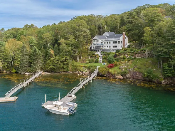 429 Ocean Point Road, Boothbay, ME 04544