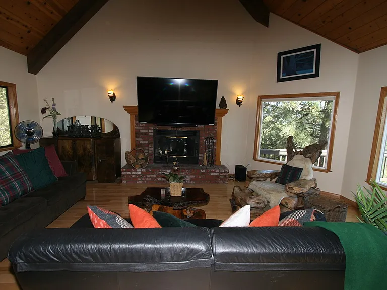 1273 Yosemite Dr — Photo 20