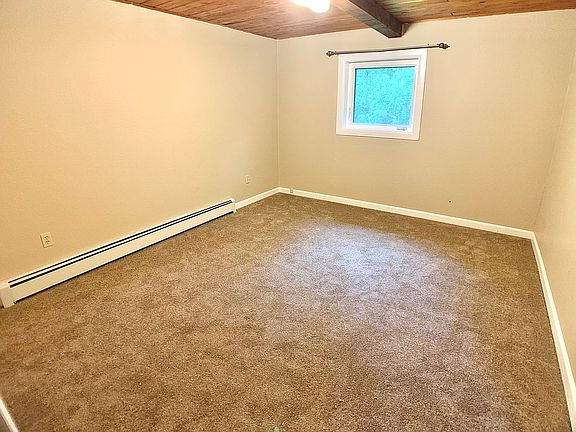 4th image of 3037 Springs Blvd