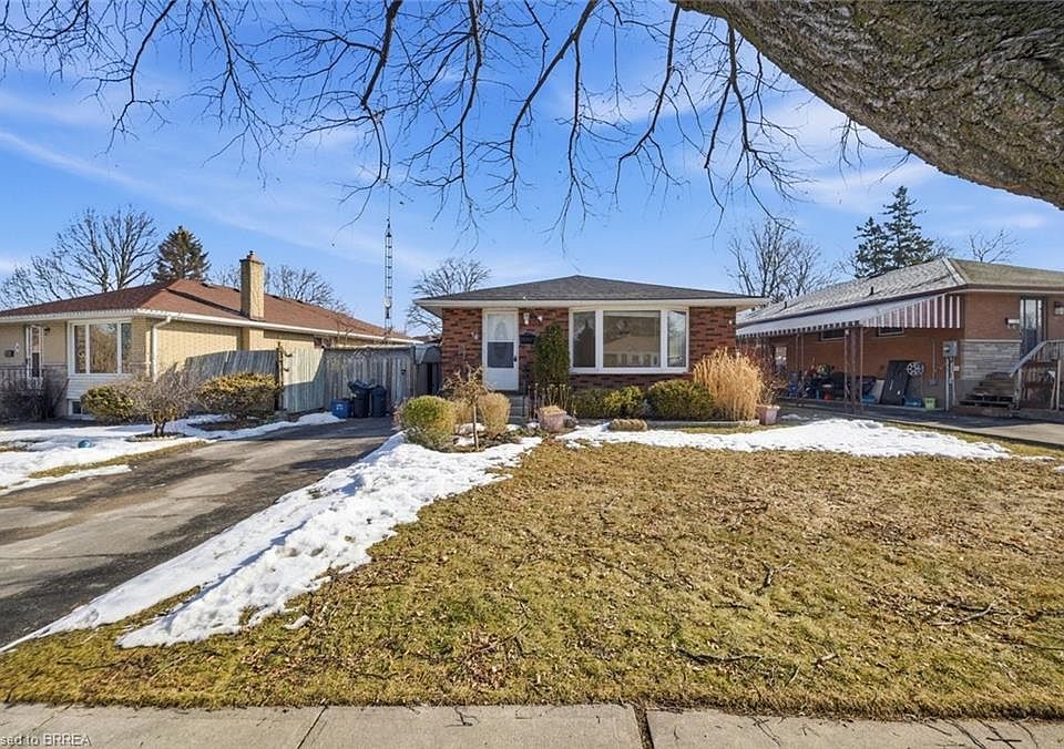 1st image of 16 Somerset Rd